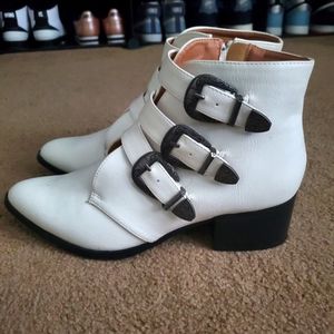 Womens boots